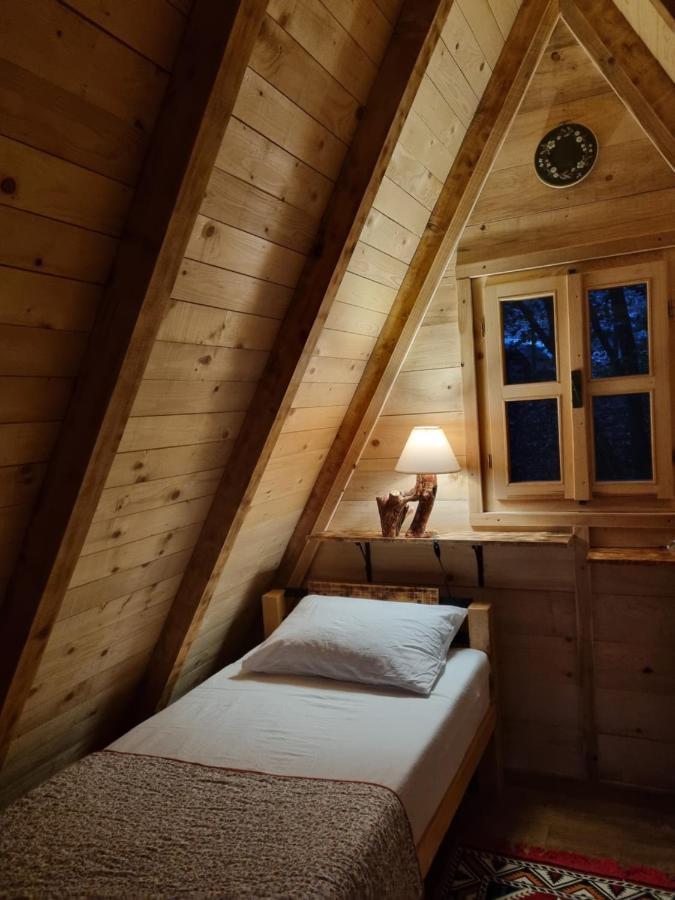 Wolf & Sheep Nature & Adventure Podgorica Bagian luar foto